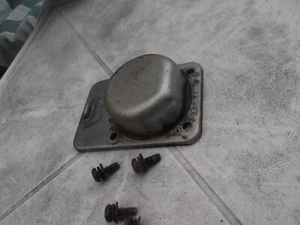 HomeLite Trimlite UT20760 Crankcase Cover with screws UP00019A - Picture 1 of 4