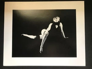 Poster Stampa Fotografica - SEXY MARILYN MONROE GAMBE INCROCIATE - Originale Bianco e Nero - Foto 1 di 1