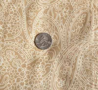 Tecido de colcha de algodão hobby lobby tom bronzeado sobre tom paisley 44" L x 13/4 jardas - Imagem 1 de 4