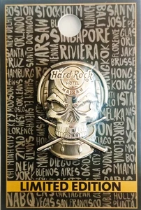 Hard Rock Hotel MACAU Year 2016 3D Skull & Headphones Pin - Picture 1 of 2