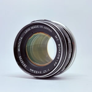 [Bueno] Lente Minolta 55 mm f/1,7 MC Rokkor PF MF - Tinte amarillo de Japón - Imagen 1 de 10