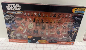 Star Wars Micro Machines Epic Battles 48 Piece Hasbro Toys R Us Exclusive NEW - Picture 1 of 3