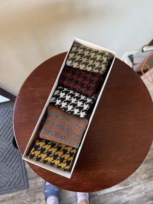 Nuevo Retro Pata de Gallo Estampado Caja de Crew Calcetines Tobillo - 5 Pares Foto 1 de 4