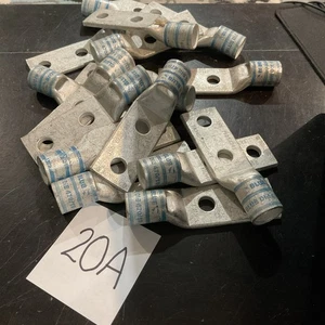 MENGE 16 BURNDY #YA34L-2NTC-FX ZWEILOCH KOMPRESSIONSLASCHE, BLAU, MATRIZE 470119 - Bild 1 von 2