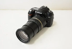 Nikon D90 DSLR Camera with Tamron 18-200mm f3.5-5.6 Lens - Top camera - Picture 1 of 9