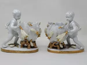 Antico raro set di 2 cherubini in porcellana Sitzendorf Voigt Brothers sinistro e destro - Foto 1 di 23