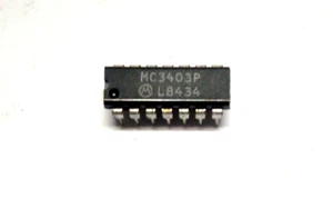 2X MC3403P MOTOROLA CIRCUITO INTEGRATO QUAD OPERATIONAL IC N.2 PZ. - Foto 1 di 1