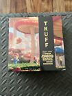 Truff x The Super Mario Bros. Film Truffle Gorący sos Pakiet kolekcjonerski w ręku