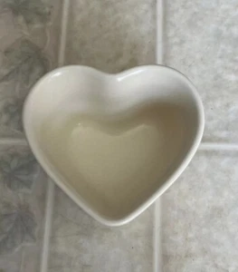 Pfaltzgraff Rosa de Té 4" X 3" Taza Ramekin/Natillas en Forma de Corazón - Imagen 1 de 5