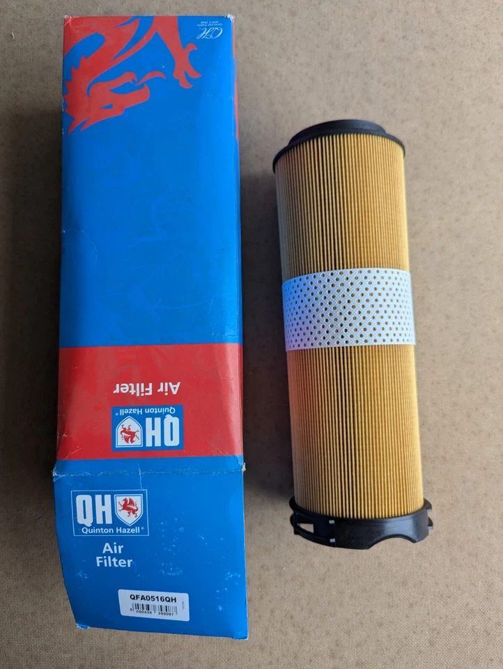 QUINTON HAZELL QFA0516QH Air Filter Fits MERCEDES-BENZ - Image 1 of 1