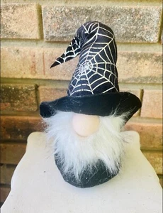 Mr Foil Spiderweb Halloween Gnome NEW - Picture 1 of 7