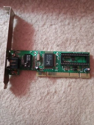 Scheda di rete Ethernet Realtek RTL8139D - Immagine 1 di 4