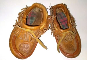 Vintage Leather Fringed Baby Moccasins - Picture 1 of 6