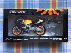 Minichamps 1/12 Honda NSR500 #46 Valentino Rossi Nastro Azzurro Test 2000 - Picture 1 of 10