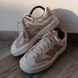 New Balance CT302 White Beige Size UK 7 EUR40.5 Leather Trainers Used - Imagen 1 de 15