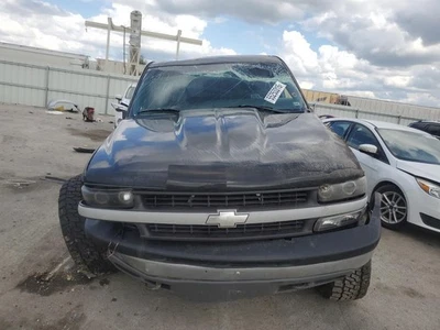 Used Washer Fluid Reservoir fits: 2002 Chevrolet Silverado 1500 pickup  Grade A - Image 1 of 4