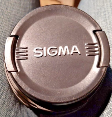 Sigma Zoom 28-90mm 1:3.5-5.6 Macro Lens for Canon AF Mount - Image 1 of 4