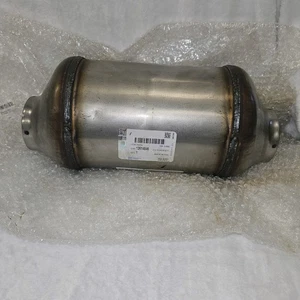 Catalytic Converter, General Motors Part Number 12614846, Made in the USA - Picture 1 of 9