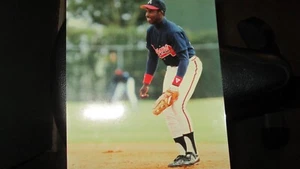 Vintage Glossy 8x10 Photos Gerald Perry Atlanta Braves - Picture 1 of 1