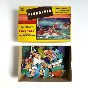 1940er Walt Disneys Pinocchio Puzzle • Jaymar Tiny Tots' Puzzle • vollständig - Bild 1 von 9