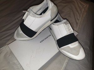 balenciaga race runners on sale