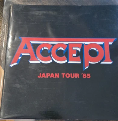 Accept Japan Tour 1985 Metal Heart (Kaizoku-Ban) tour program not lp Foto 1 de 2