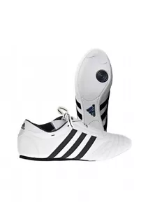 Adidas TAEKWONDO SCHUHE, ADIDAS CHAMPION SM II, WEIß.dünn und rutschfest. Budo - Bild 1 von 7