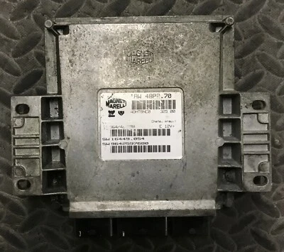 CALCULATEUR PEUGEOT 206 1.1 IAW 48P2.70 HW 9642423780 16447034 SW 9642597680  - Immagine 1 di 2