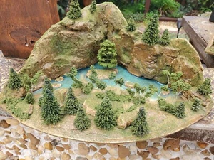 3D Scenic Mountain Lake Diorama oval 10" x 10" x 5" x 14" HO & N Scale & Terrarium - Bild 1 von 10