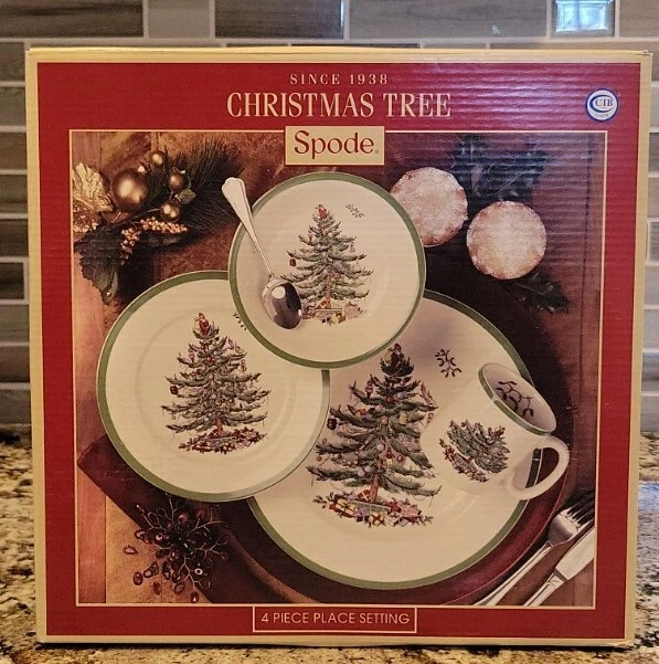 SPODE Christmas Tree 4-Pc Pl Setting Dinner & Salad Plates/Cereal Bowl/Mug - Image 1 of 1