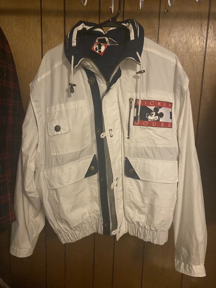  Equipo de vela mediano (M) Difícil de encontrar vintage de Mickey Mouse de Disney Foto 1 de 4