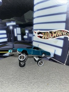 Hotwheels 66 Buick Riviera / Handmade Modified Lowrider  - Bild 1 von 21