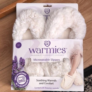 Zapatillas para microondas para mujer calentables de piel sintética relleno de trigo lavanda crema - Imagen 1 de 2