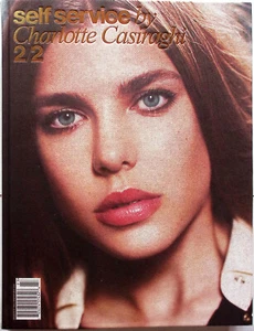Self Service Magazin 37 Charlotte Casiraghi Herbst Winter 2012 Mode Fashion Week - Bild 1 von 2