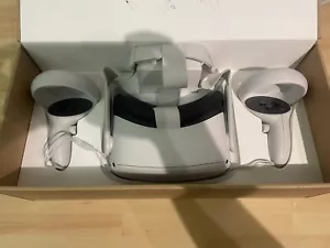Oculus Quest 2 - Picture 1 of 6