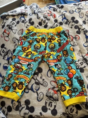 Pantalones deportivos Baby Milo Circus BAPE A Bathing Ape bebés 9-12 meses Foto 1 de 2