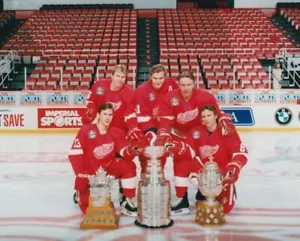 Detroit Red Wings Stanley Cup & Russian Five 1997 8x10 Photo NHL Hockey Print - Picture 1 of 1