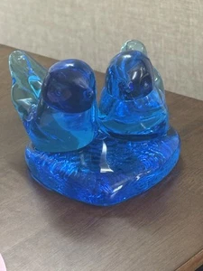 VTG Bluebird Of Happiness Signed Double Heart Art Glass Figurine Leo Ward 1992 - Picture 1 of 8