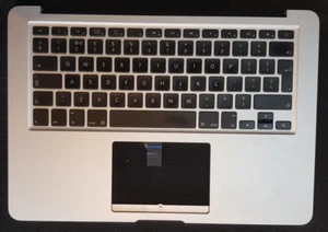 APPLE MACBOOK AIR 13 A1369 2011 PALMREST UK KEYBOARD TOPCASE 069-6962-A - Picture 1 of 3