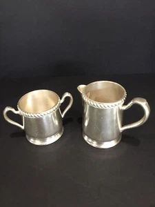 VINTAGE GRAND SILVER CO. NICKLE SILVER CREAMER AND SUGAR SET. - Picture 1 of 11