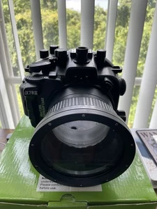 Boîtier de caméra sous-marine Seafrogs 40 m/130 pieds pour Sony A7III A7RIII (28-70 mm) - Photo 1 sur 9