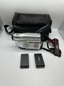 JVC Super VHS Compact Camcorder GR-SXM250U Batteries Parts or Repair Untested - Picture 1 of 12