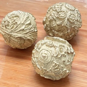 Lot of 3 Decorative Resin Orbs - Picture 1 of 5