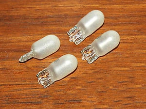 Tandberg TR 3030 kit illuminazione quadrante - include quattro lampade a quadrante smerigliato - Foto 1 di 1