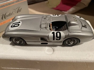 Mercedes 300 Slr La Mans 1/24 Fangio Minichamps - Photo 1/4
