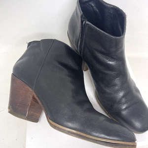 Rachel Comey Mars Booties Womens 7.5 Black Leather Chunky Heel Ankle READ DETAIL - Picture 1 of 17