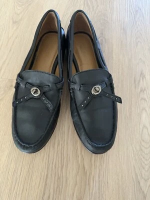 Mocasines planos Coach Kara de cuero negro para mujer cómodos con clase talla 7 Foto 1 de 4