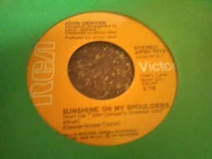 john denver 45 sunshine on my shoulders - Foto 1 di 1