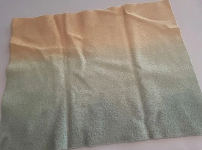 Wool Peach To Gray 15"×13" Rug Hooking Applique   (6/m) - Image 1 of 4