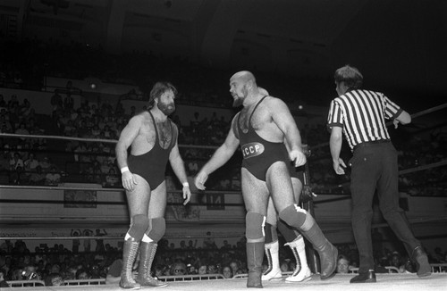 DUTCH MANTELL & IVAN KOLOFF VINTAGE 8x10 COLOR PHOTO ROH ECW WWF NXT ...